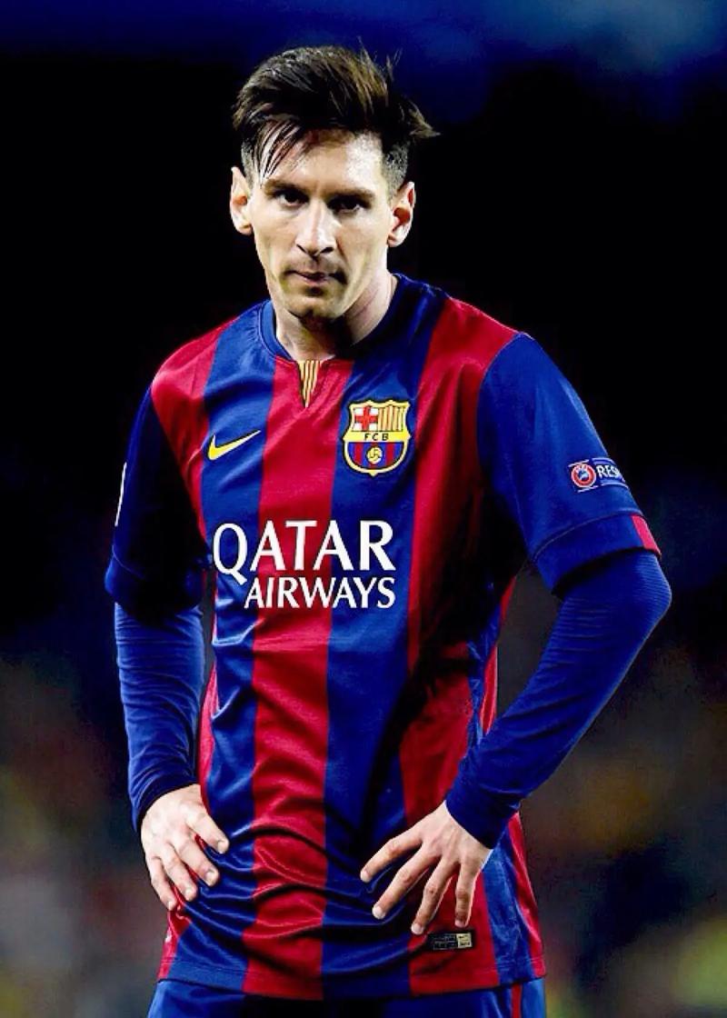 大连人队球迷热情依旧（大连人队拥趸热情不减）