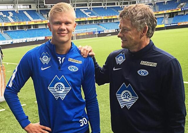 阿隆索难镇住更衣室：皇马是否需要重建？弃用功勋主帅要付出代价？（阿隆索难控更衣室，皇马是否步入重建期？更换功勋主帅的代价几何？）