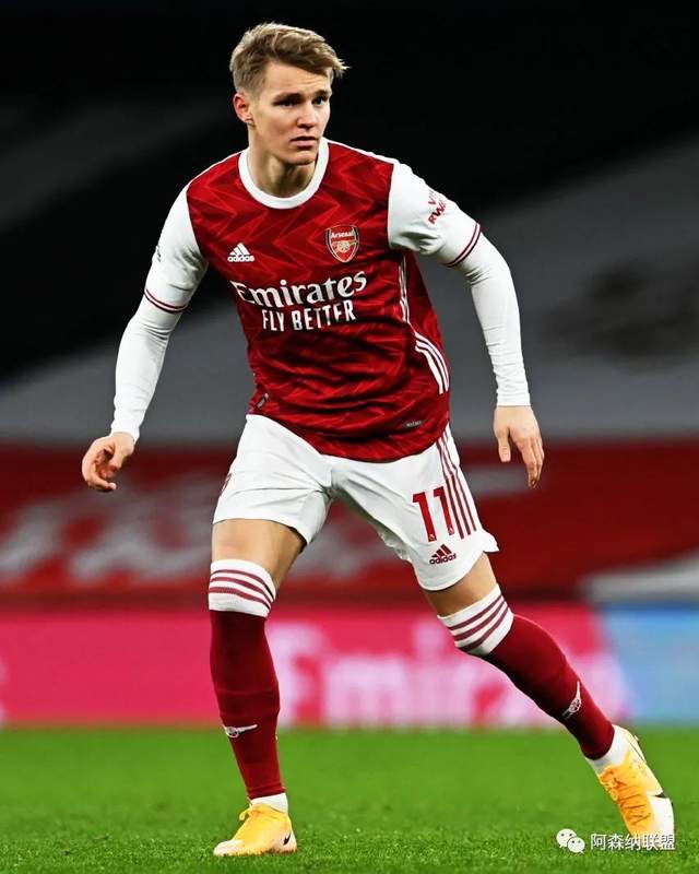 罗马诺：拉什福德、霍伊伦、桑乔和奥纳纳都更加接近离开曼联（罗马诺：拉什福德、霍伊伦、桑乔及奥纳纳距离离开曼联更近一步）