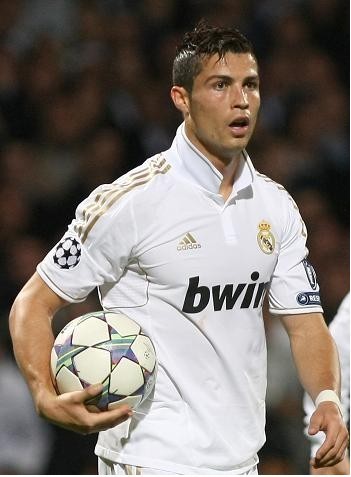 认识伊万-马耶：来自法国的19岁国米一线队新人