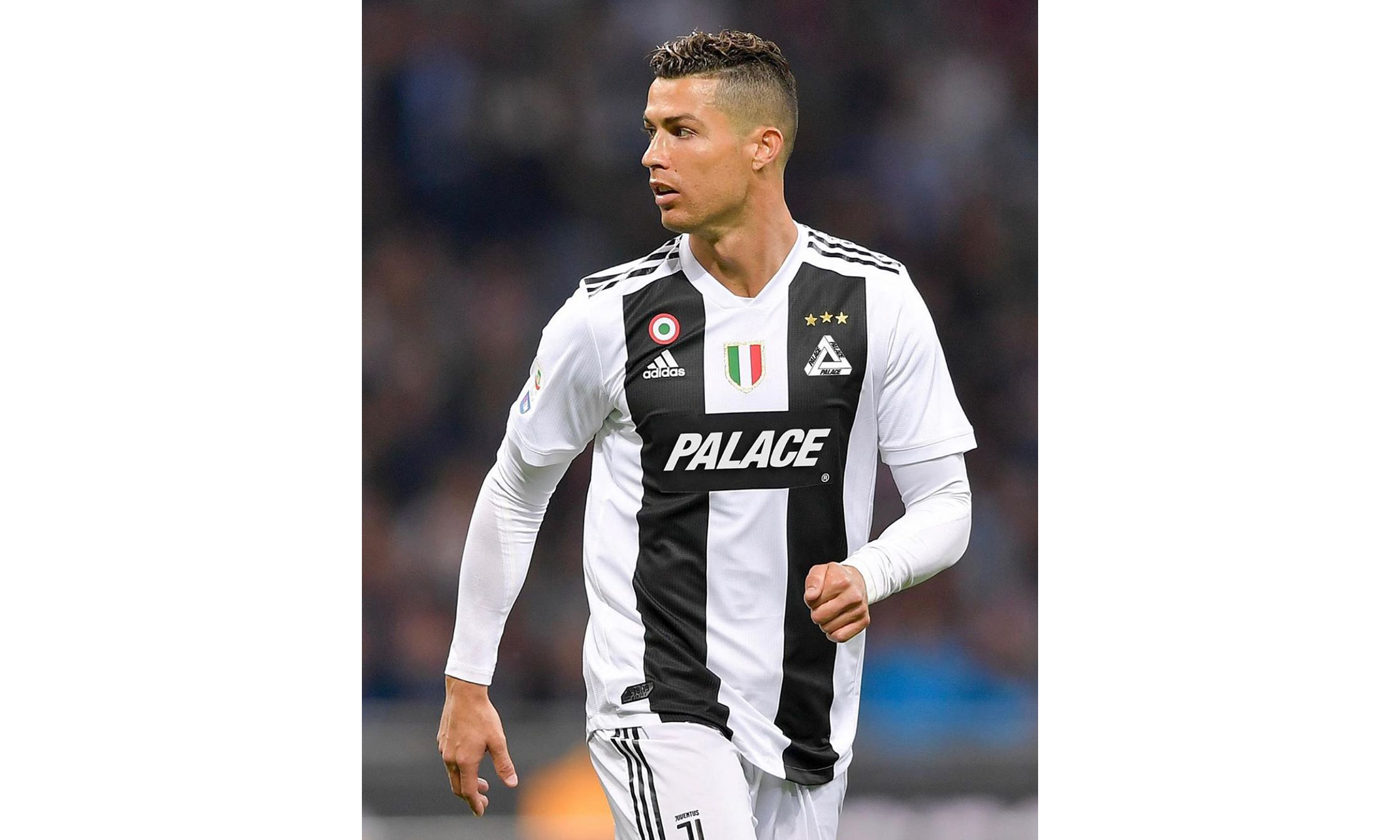 姆巴佩：这场比赛对球迷来说非常精彩，但对球员来说则不然（姆巴佩：这场比赛观赏性十足，但踢起来并不舒服）