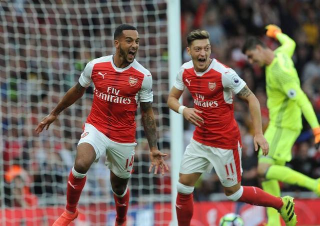 米体：齐沃将全队关在更衣室训话了数分钟，并批评了所有球员（米体：齐沃在更衣室对全队训话数分钟，严厉批评全体球员）