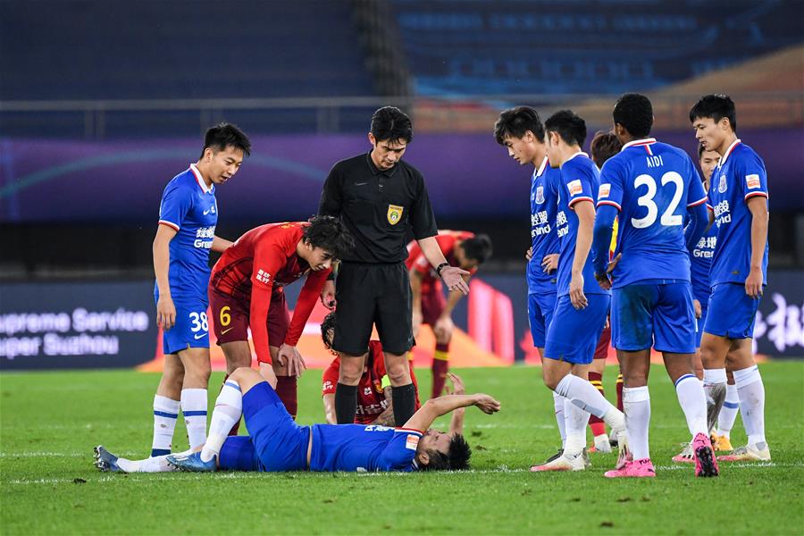 19投狂轰38分7助！女篮后卫线又杀出一王牌：宫鲁鸣这次看走眼了（19投砍下38分7助！女篮后场再出王牌：宫鲁鸣这回看走了眼）