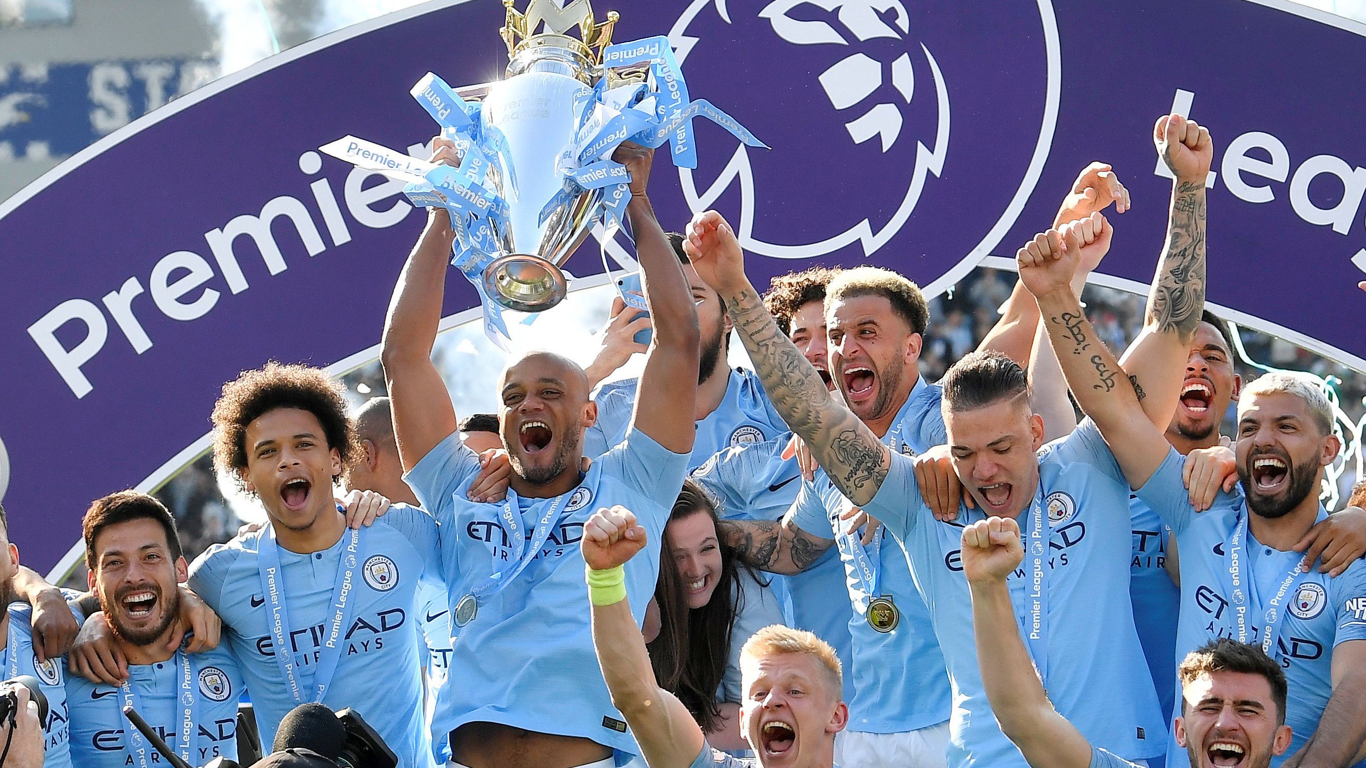 国安主场绝平恒大精彩对决（国安主场压哨扳平恒大，上演精彩大战）