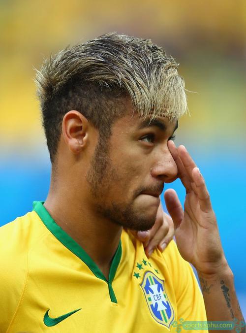 阿斯报：哈维出席丰特的巴萨主席竞选宣讲会，公开反对拉波尔塔（阿斯报：哈维参加丰特的巴萨主席竞选活动，公开表态反对拉波尔塔）