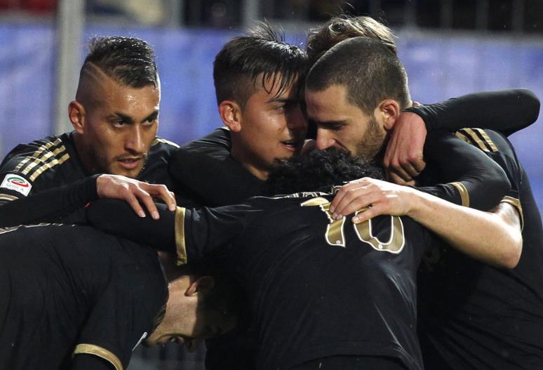 曼城VS水晶宫：赖因德斯坐镇，福登领衔进攻，哈兰德携谢尔基冲锋（曼城迎战水晶宫：赖因德斯掌舵中场，福登统帅进攻，哈兰德与谢尔基并肩冲锋）