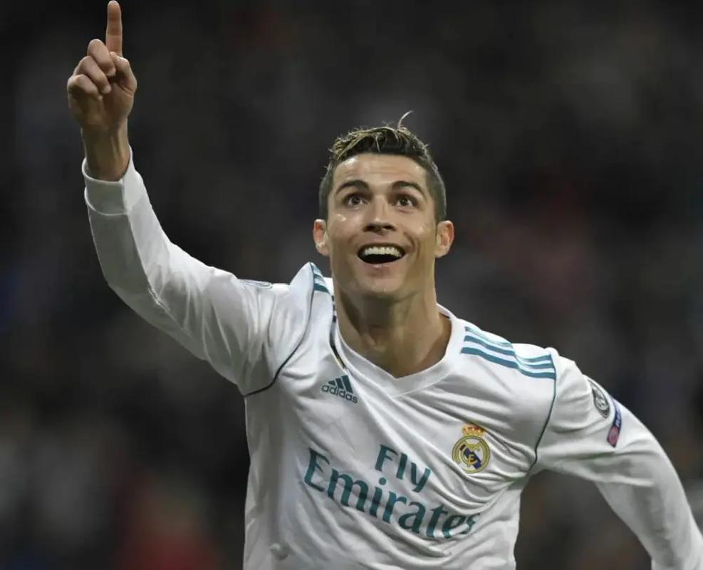 武汉女足1-1纳萨夫女足，唐涵造乌龙，马君失点，奥乌苏失空门