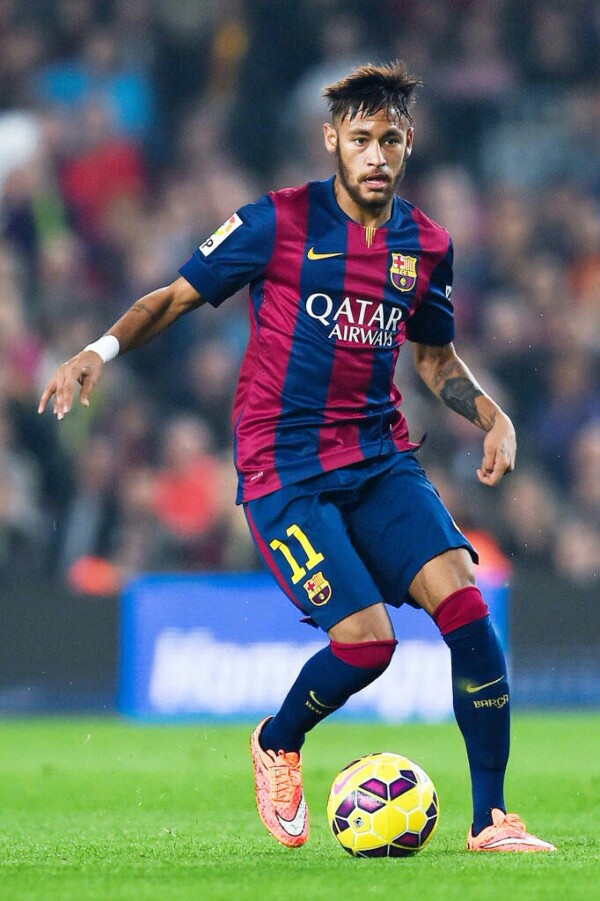 记者：皇马与毕巴赛前管理层将不进行正式会餐，两队关系很好