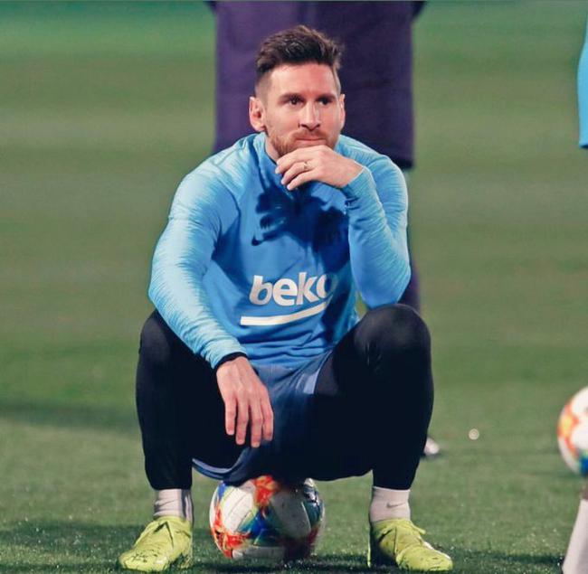 巴尔吉闪耀维拉马林，精彩进球与助攻助巴萨逆转贝蒂斯（巴尔吉维拉马林一传一射，助巴萨逆转战胜贝蒂斯）