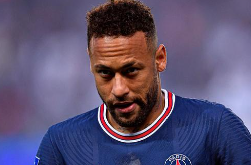 队报周末最佳法国阵：救世主阿雷，核心科内，独造五球奥利塞（队报评周末法国最佳阵：阿雷扮救世主，科内镇中场，奥利塞独造五球）