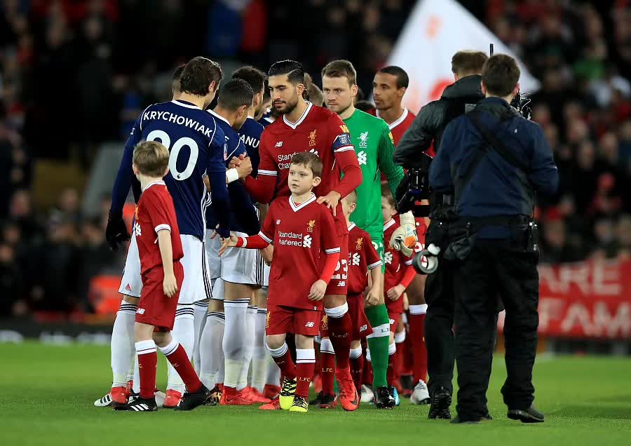 替补球员关键时刻得分逆转比赛