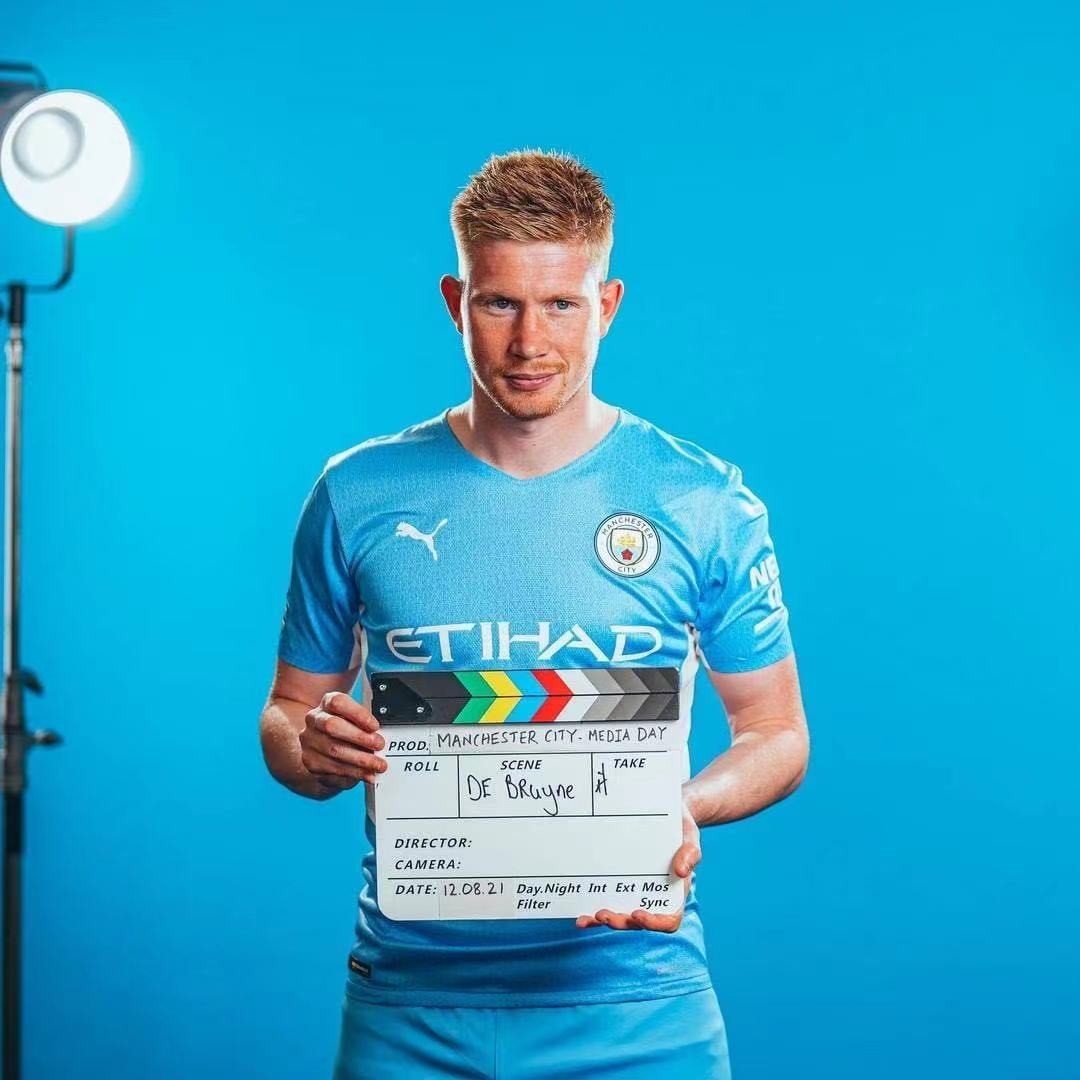 前塞尔塔队长马略性骚扰吉祥物罪名成立，被罚8000欧（前塞尔塔队长马略因性骚扰吉祥物被判有罪，罚款8000欧元）